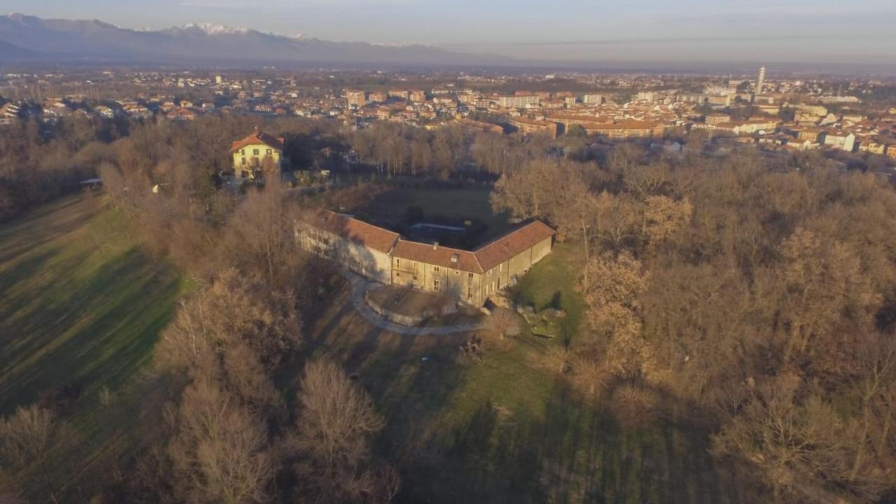Alpignano Cascina Bucolica B&B المظهر الخارجي الصورة